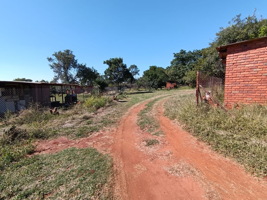 Bedroom Property for Sale in Hartbeespoort Rural North West